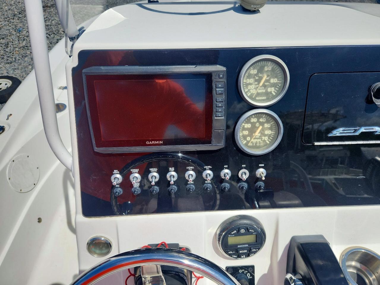 2019 Epic Wake Boat