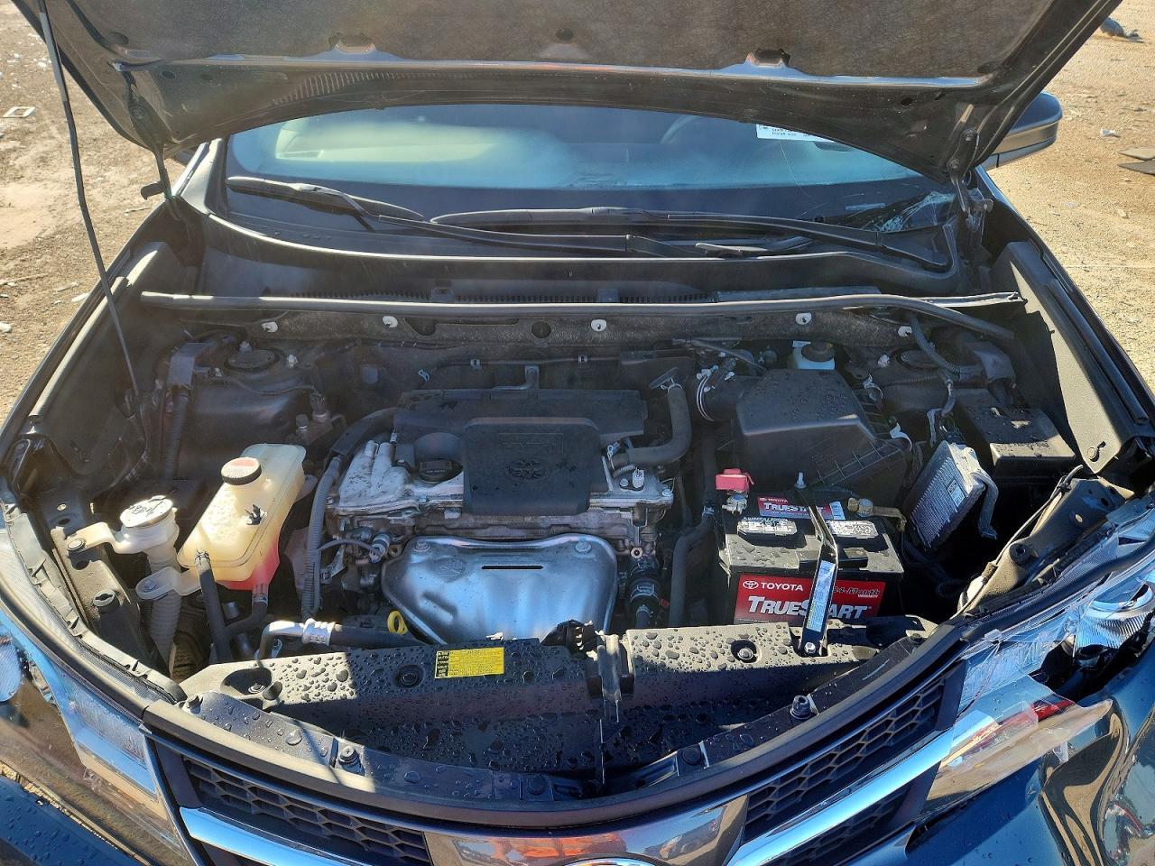 2015 TOYOTA RAV4