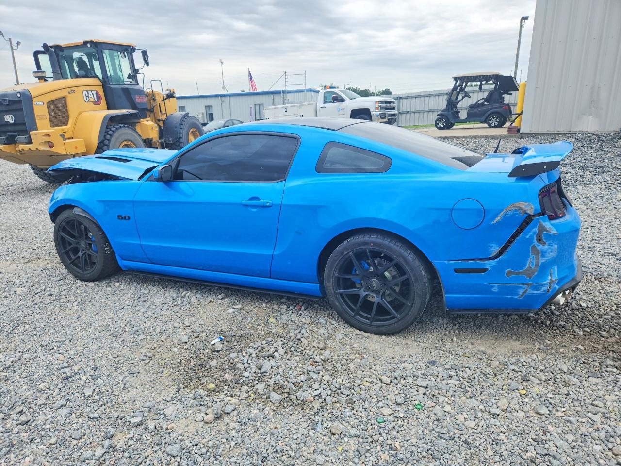 2013 FORD MUSTANG