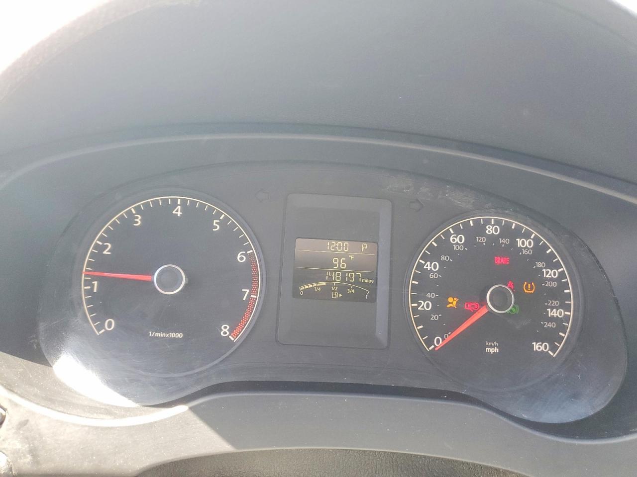 2011 VOLKSWAGEN JETTA