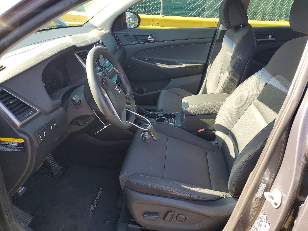 2017 HYUNDAI TUCSON