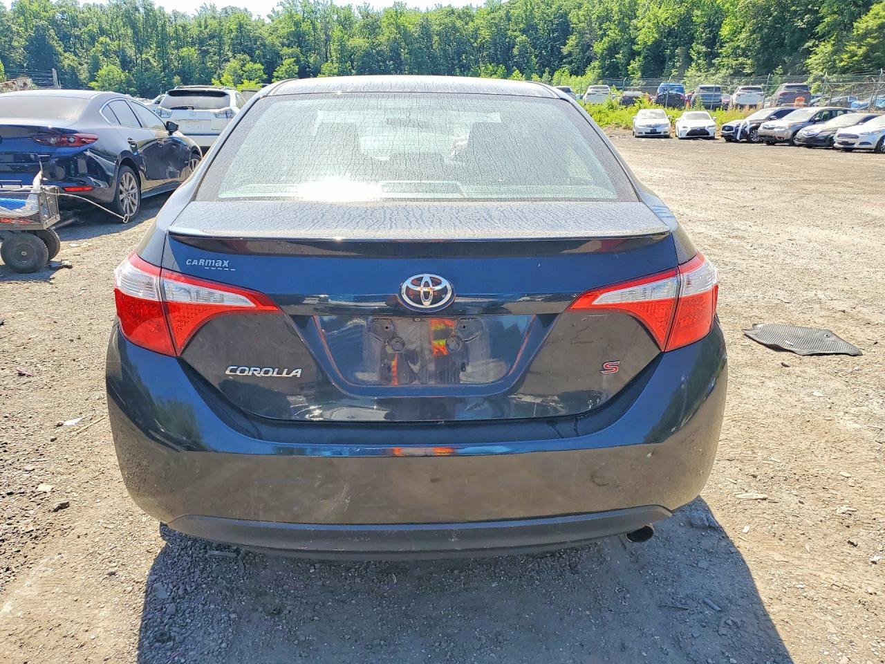2015 TOYOTA COROLLA