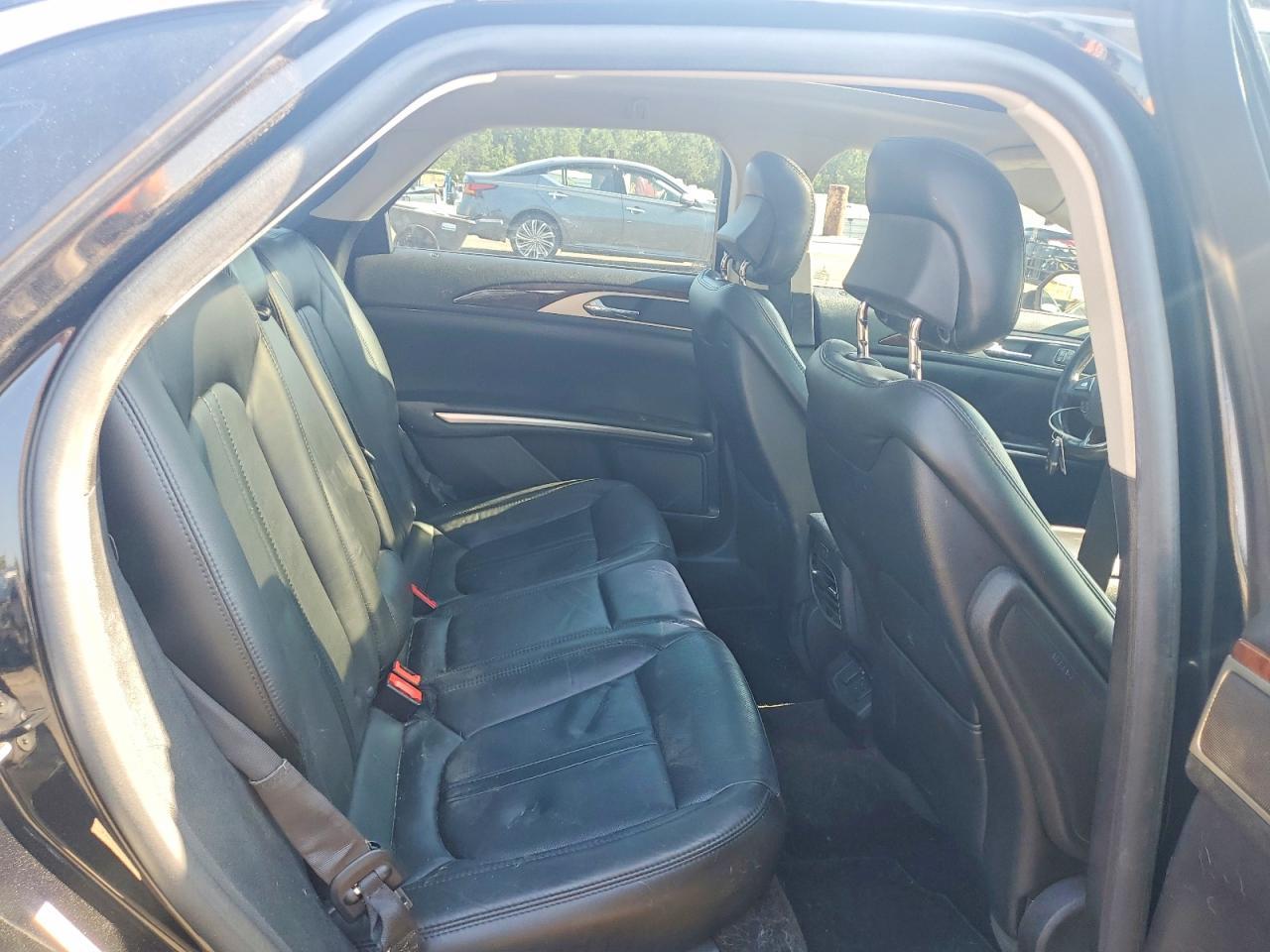 2016 LINCOLN MKZ