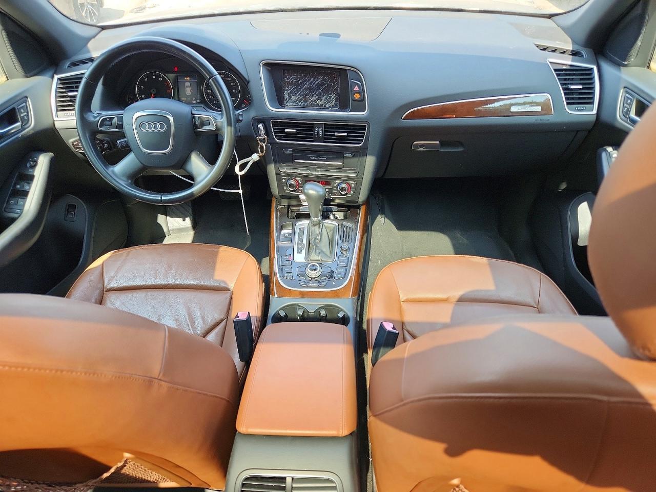 2010 AUDI Q5