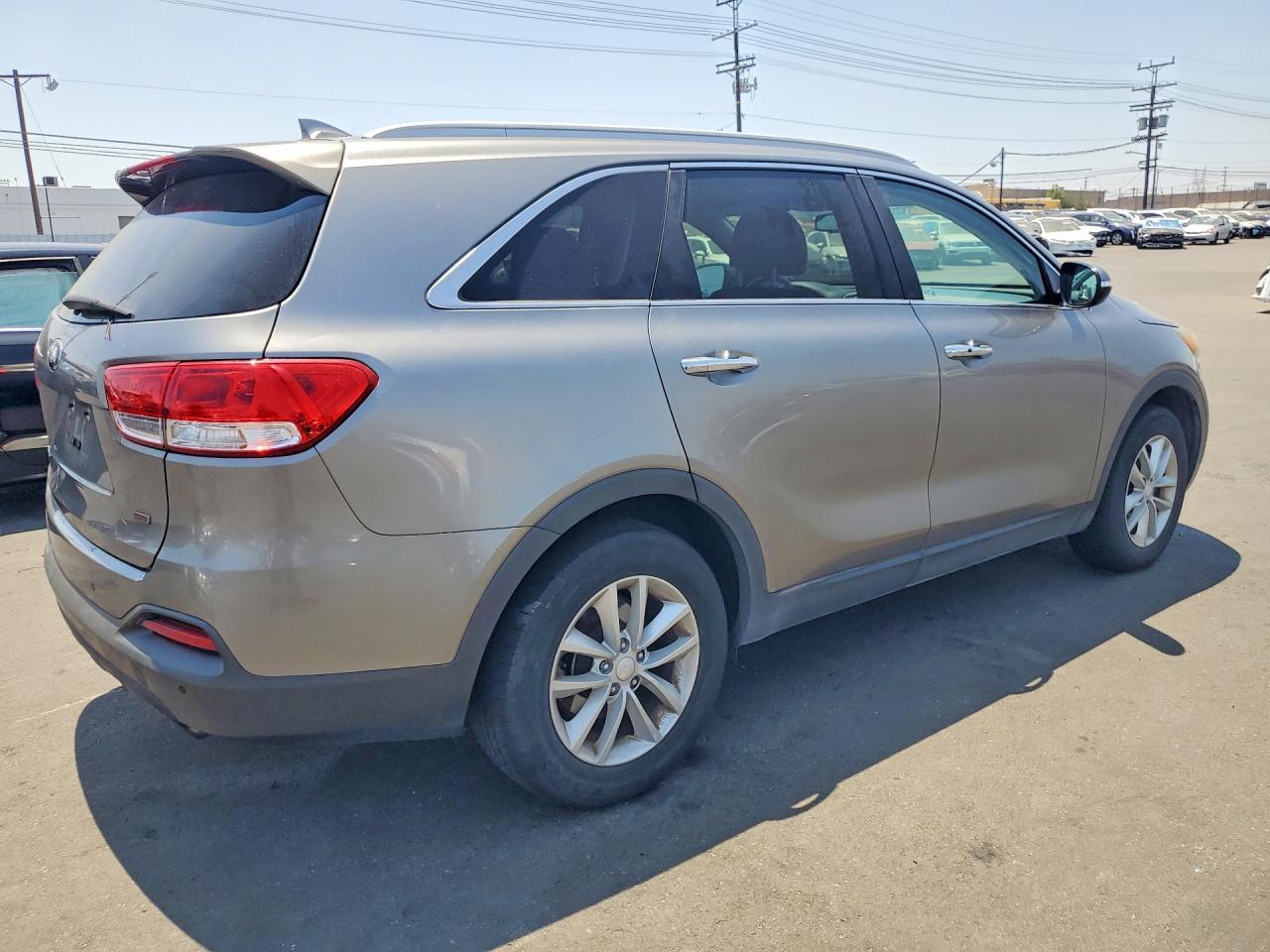 2017 KIA SORENTO