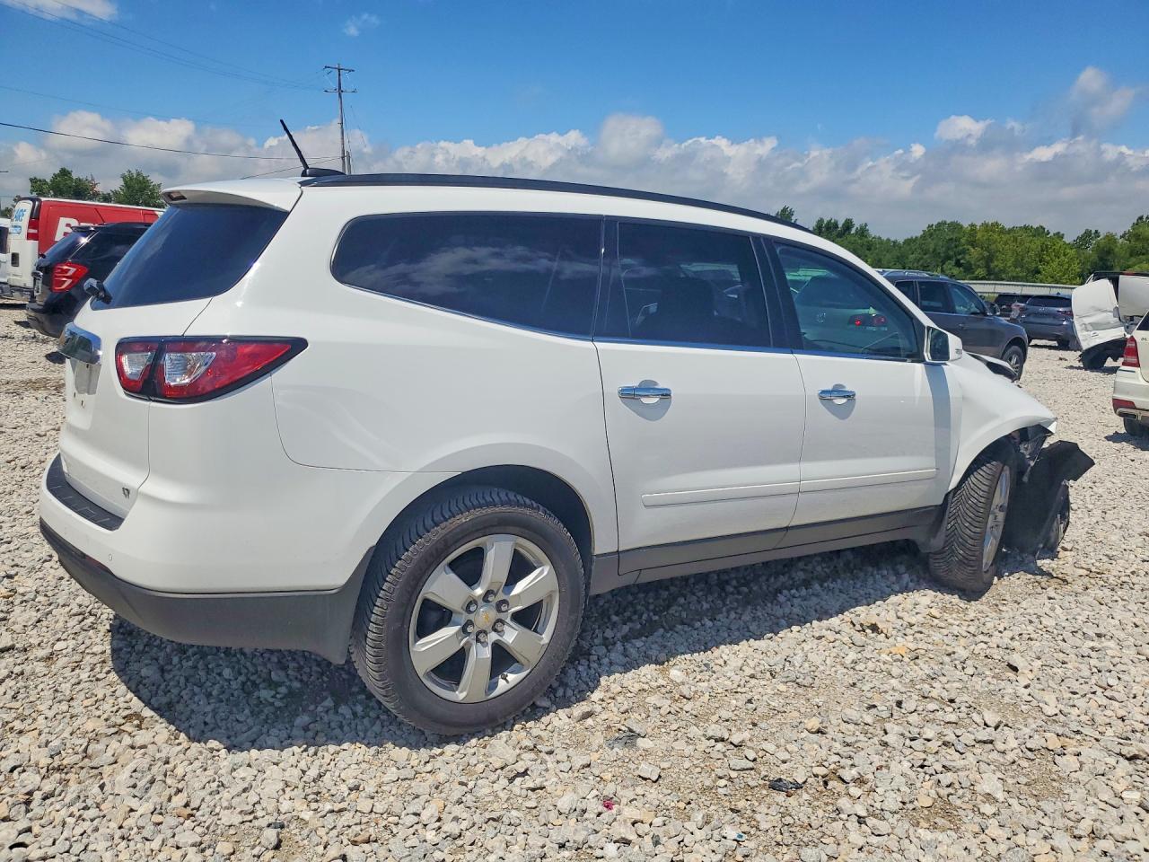 2017 CHEVROLET TRAVERSE