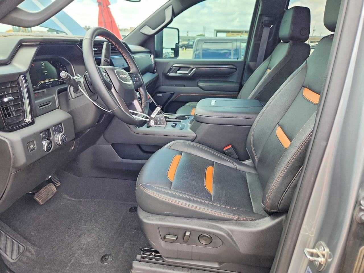 2024 GMC Sierra