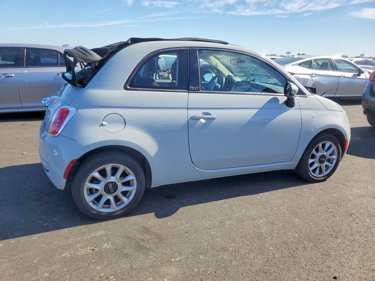 2017 FIAT 500