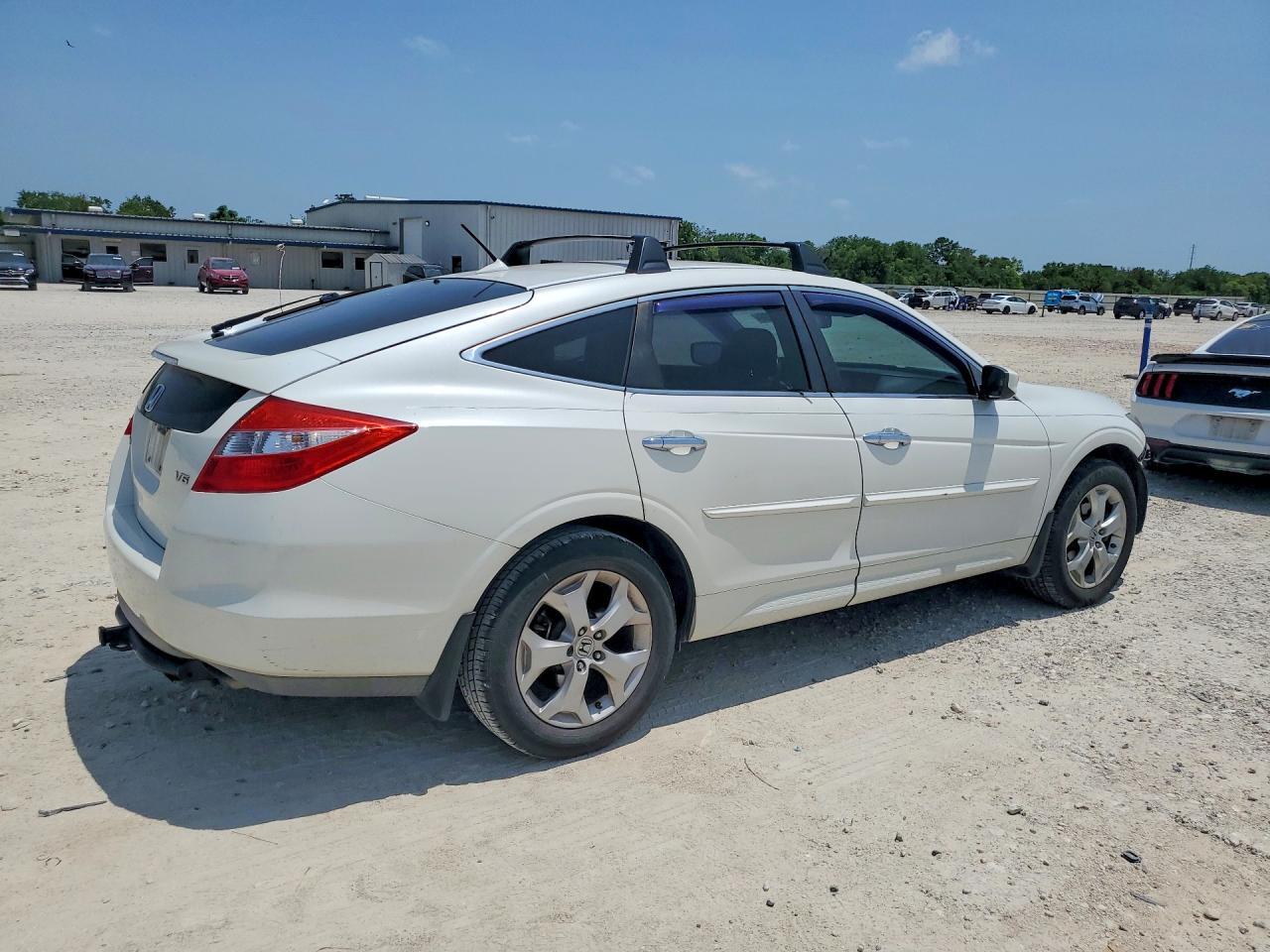 2012 HONDA Crosstour