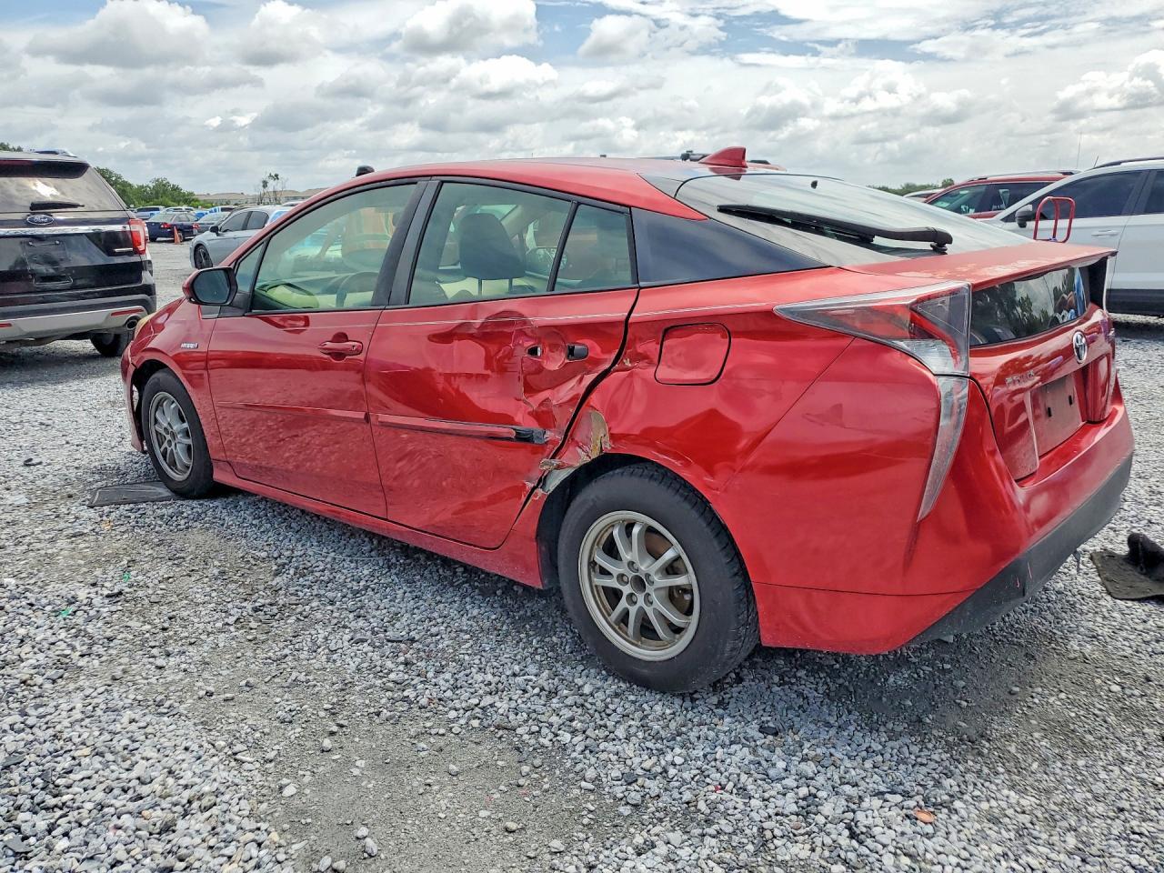 2016 TOYOTA PRIUS