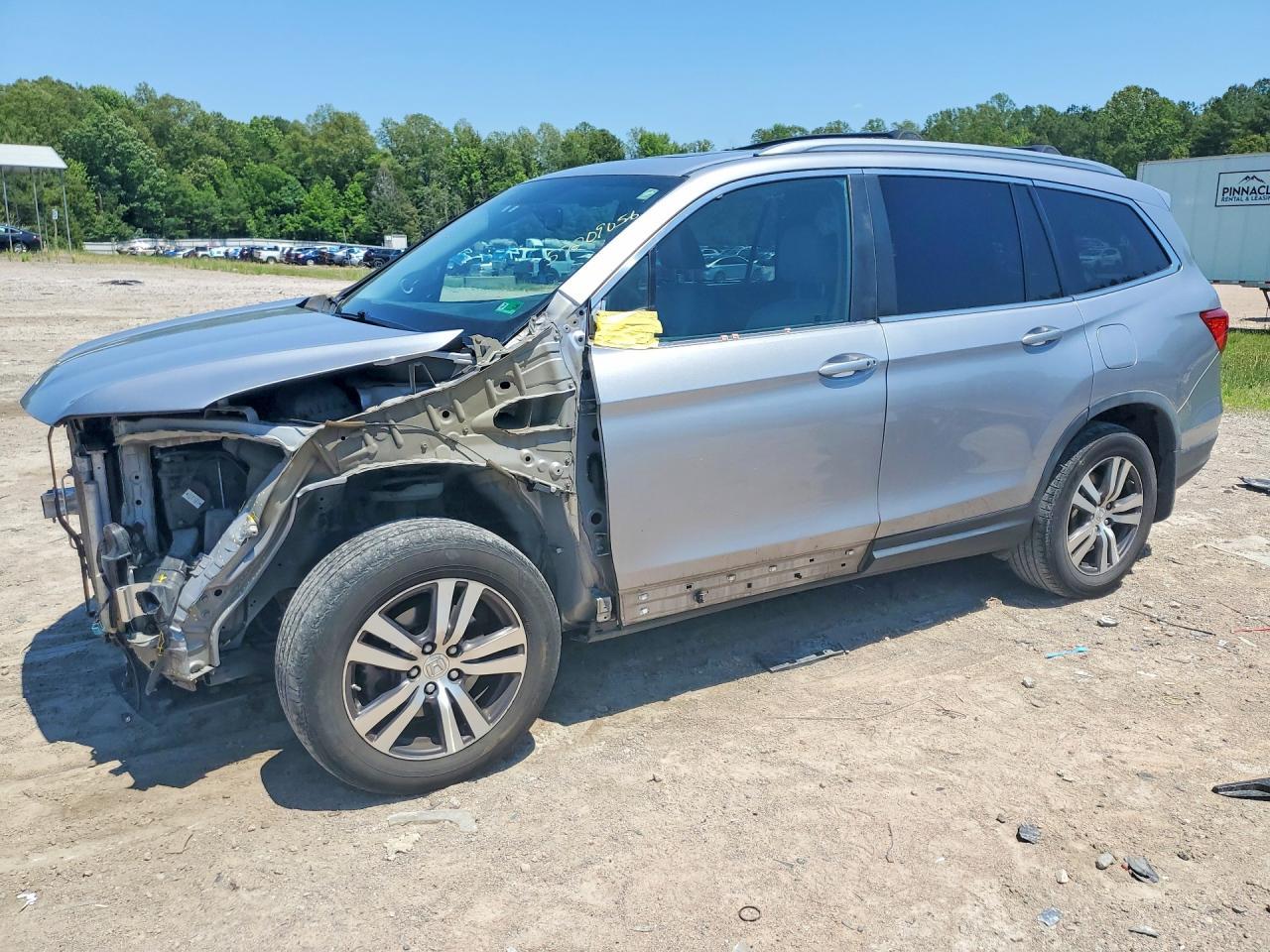 2017 HONDA PILOT