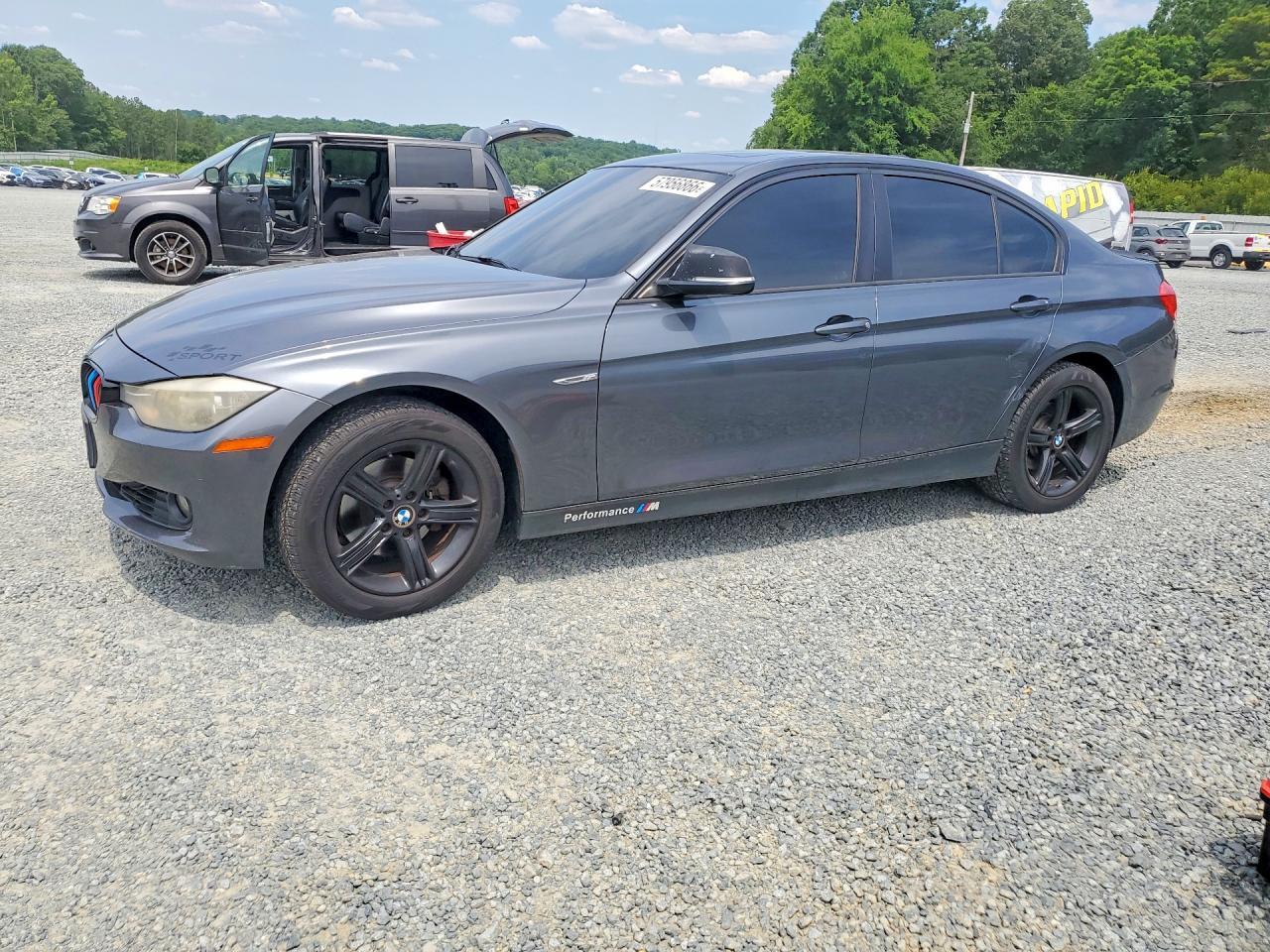 2013 BMW 3 SERIES