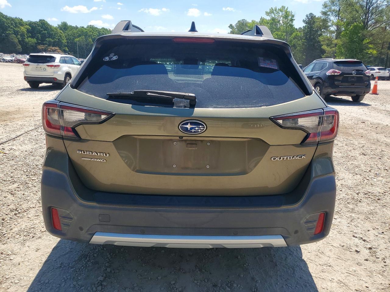 2020 SUBARU Outback