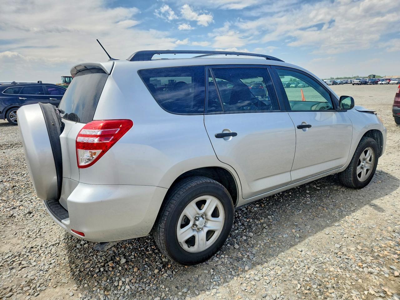 2011 TOYOTA RAV4