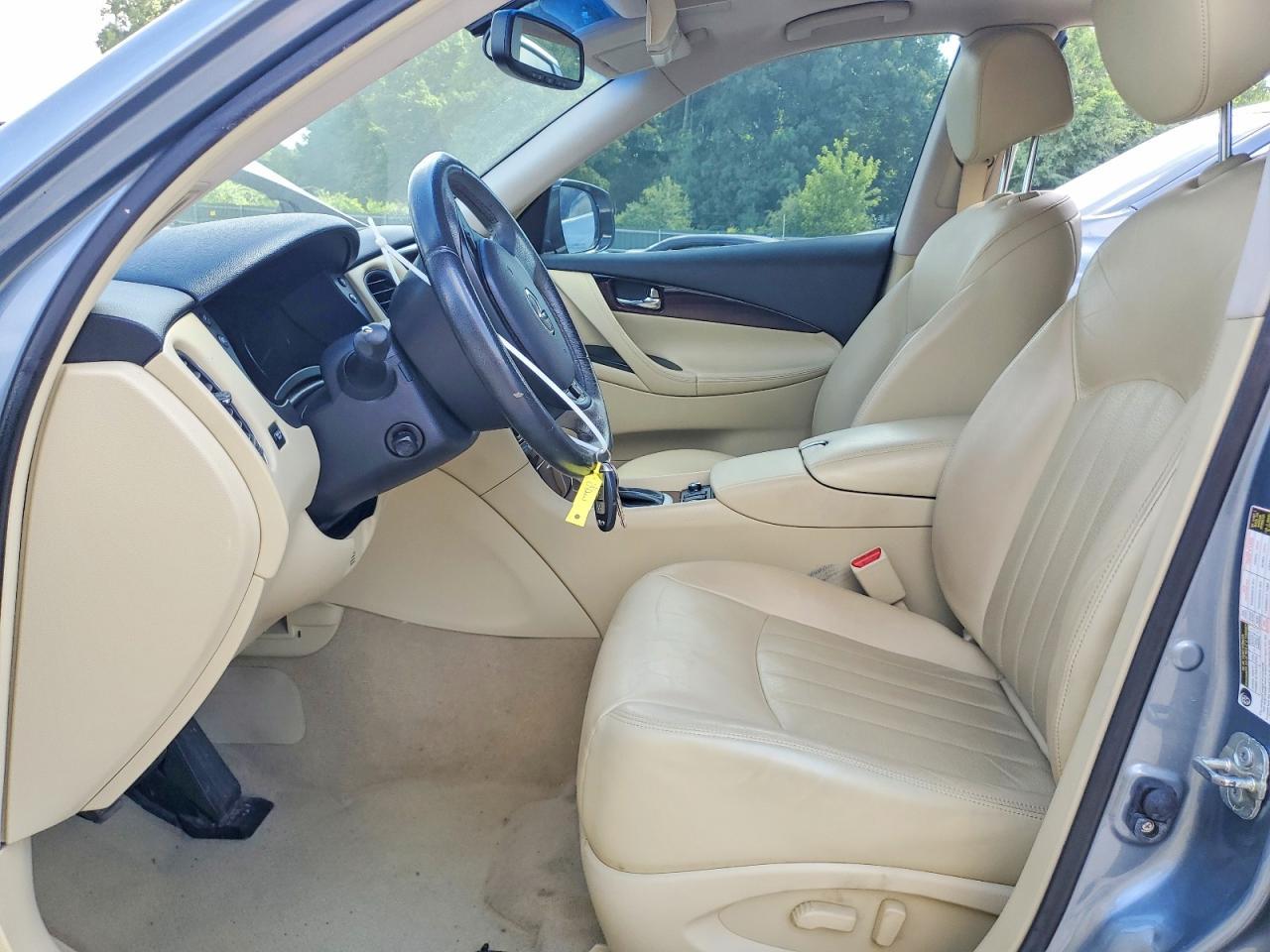 2016 INFINITI QX50
