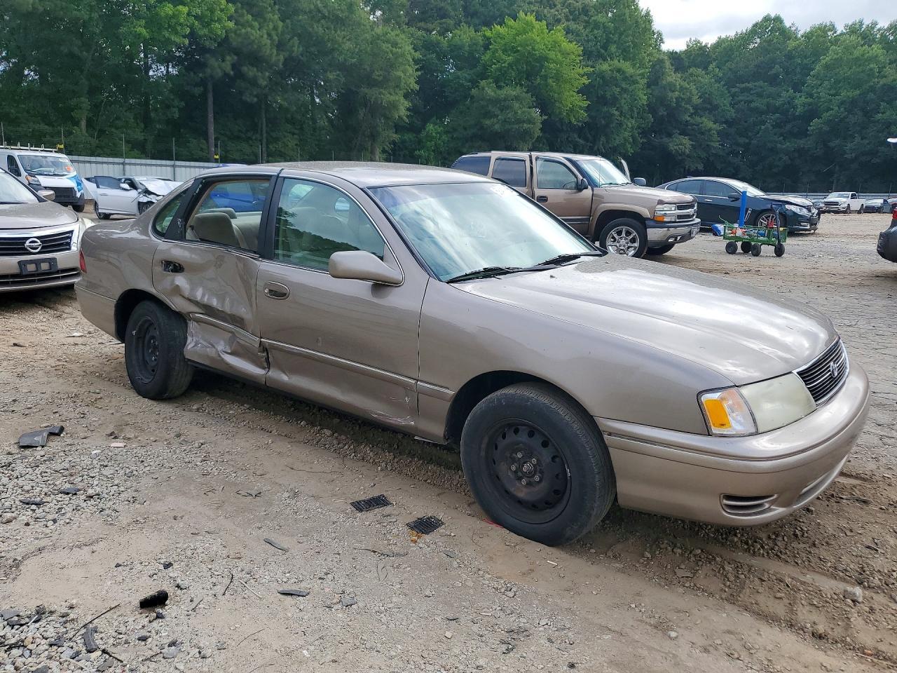 1999 TOYOTA Avalon