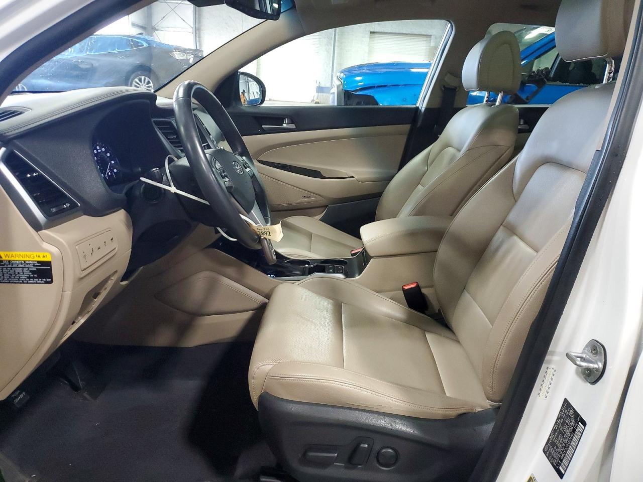 2017 HYUNDAI TUCSON