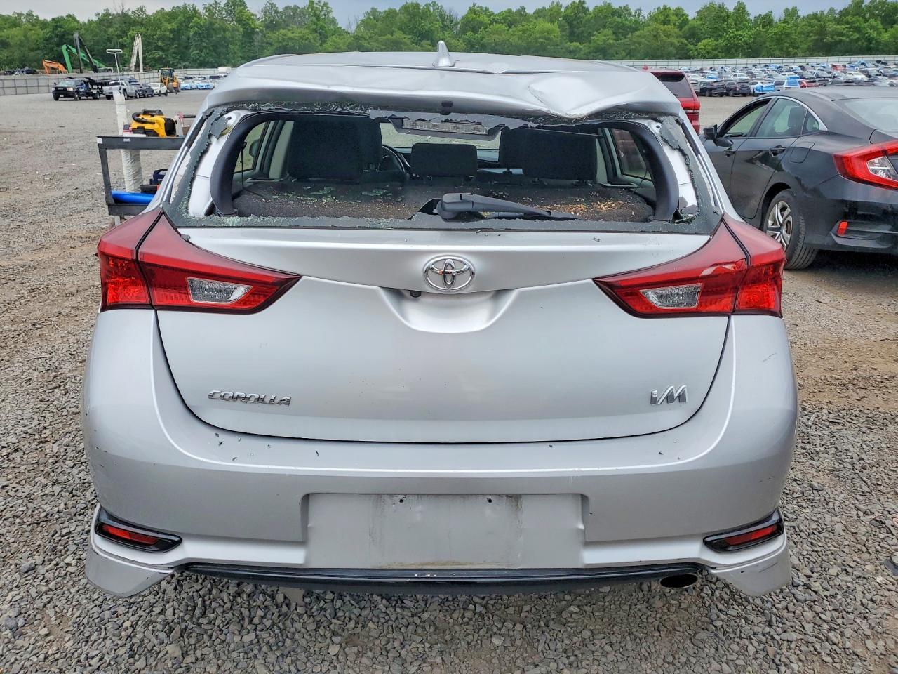2018 TOYOTA COROLLA