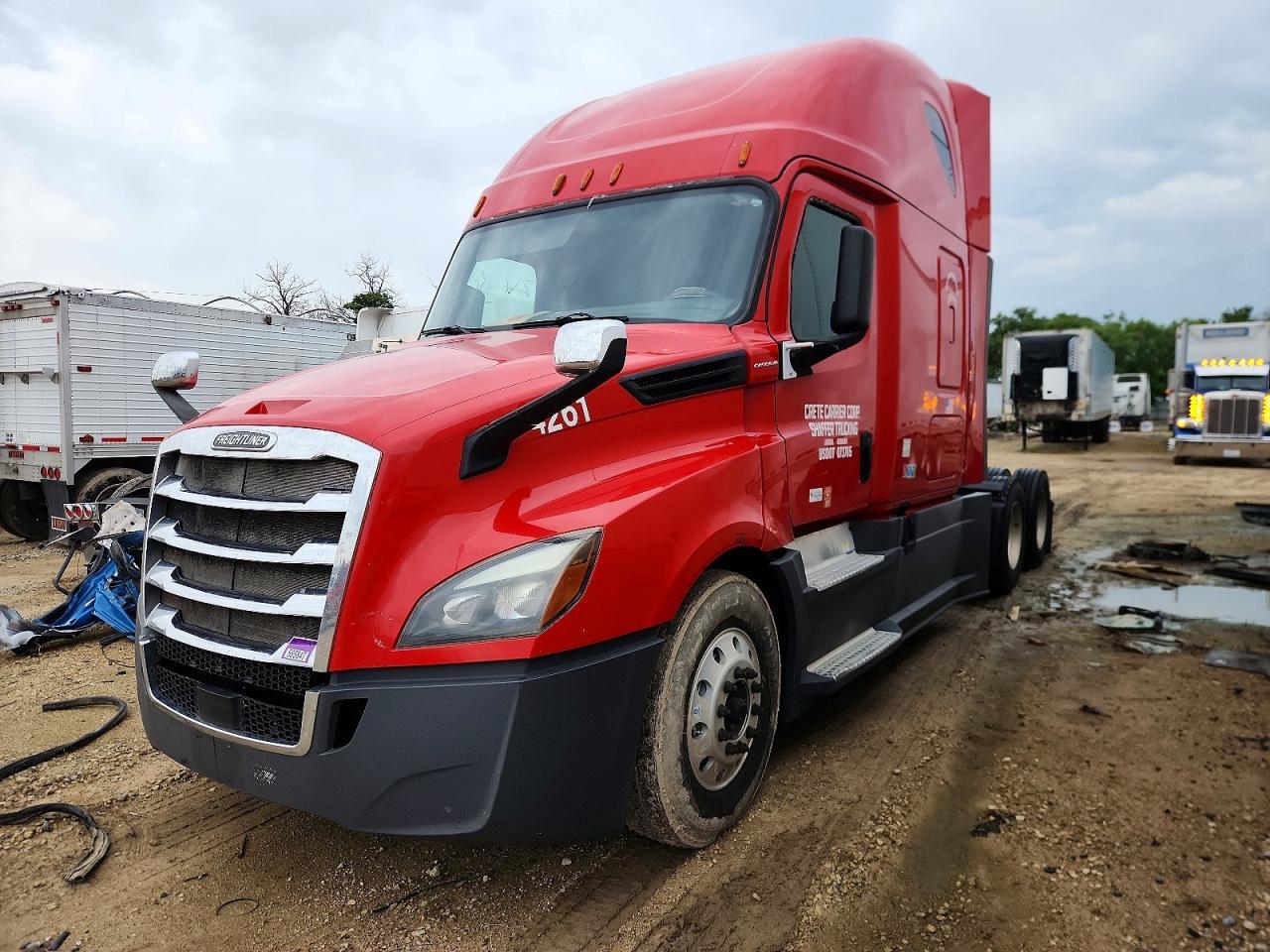 2019 FREIGHTLINER CASCADIA 126