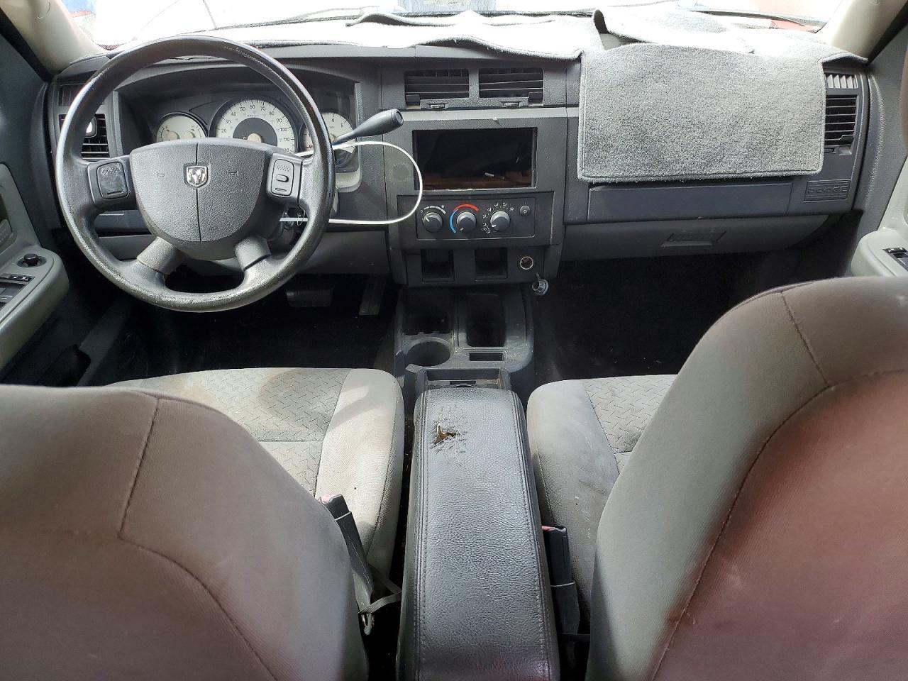 2008 DODGE Dakota