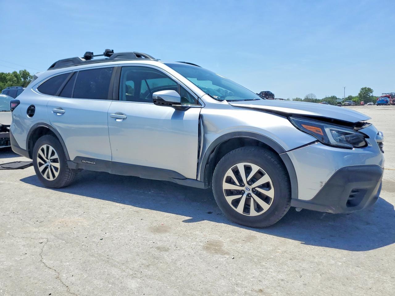 2020 SUBARU Outback