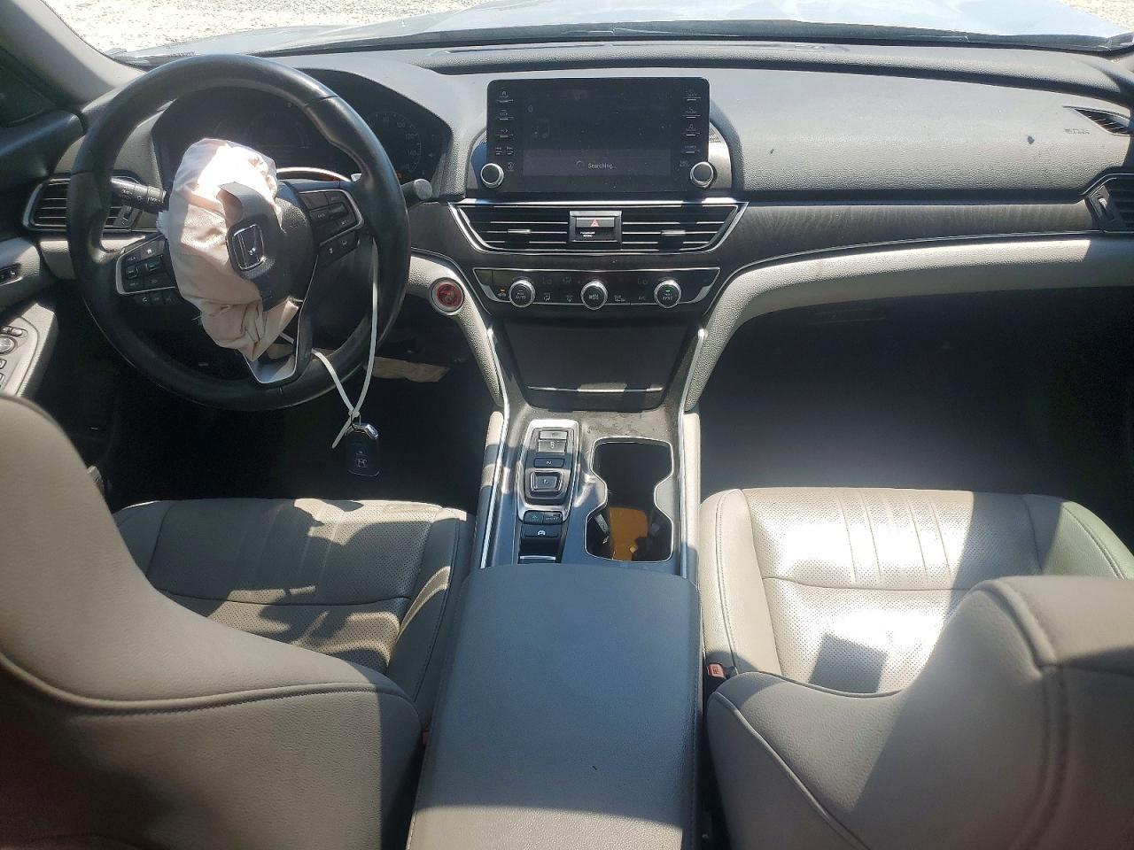 2019 HONDA ACCORD