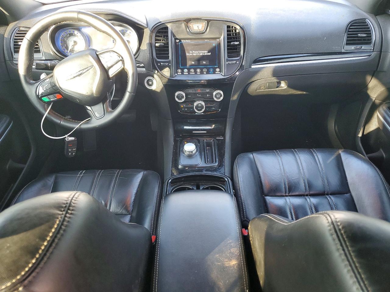 2021 CHRYSLER 300