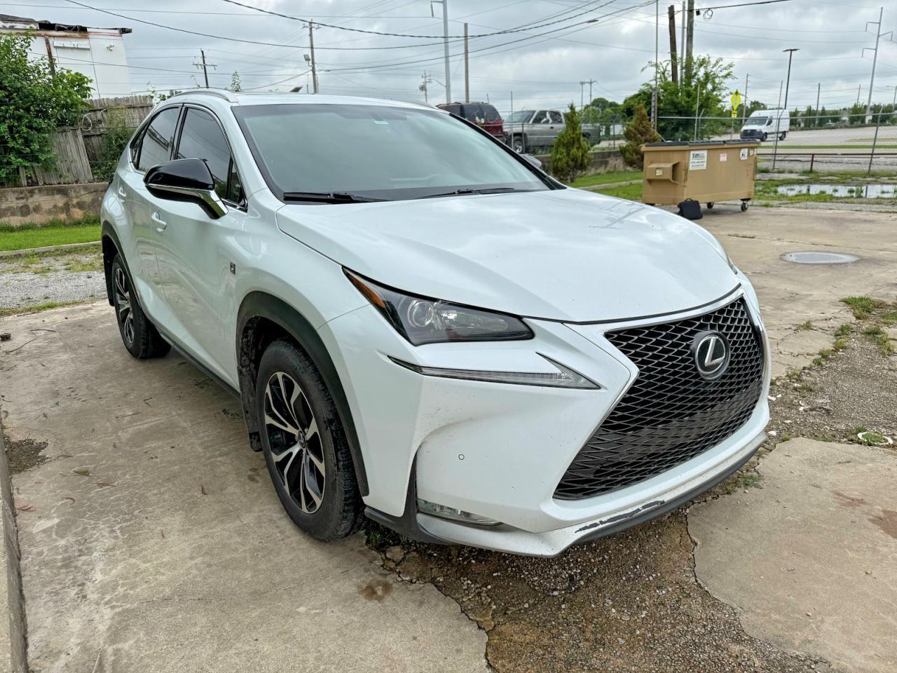 2016 LEXUS NX 200T