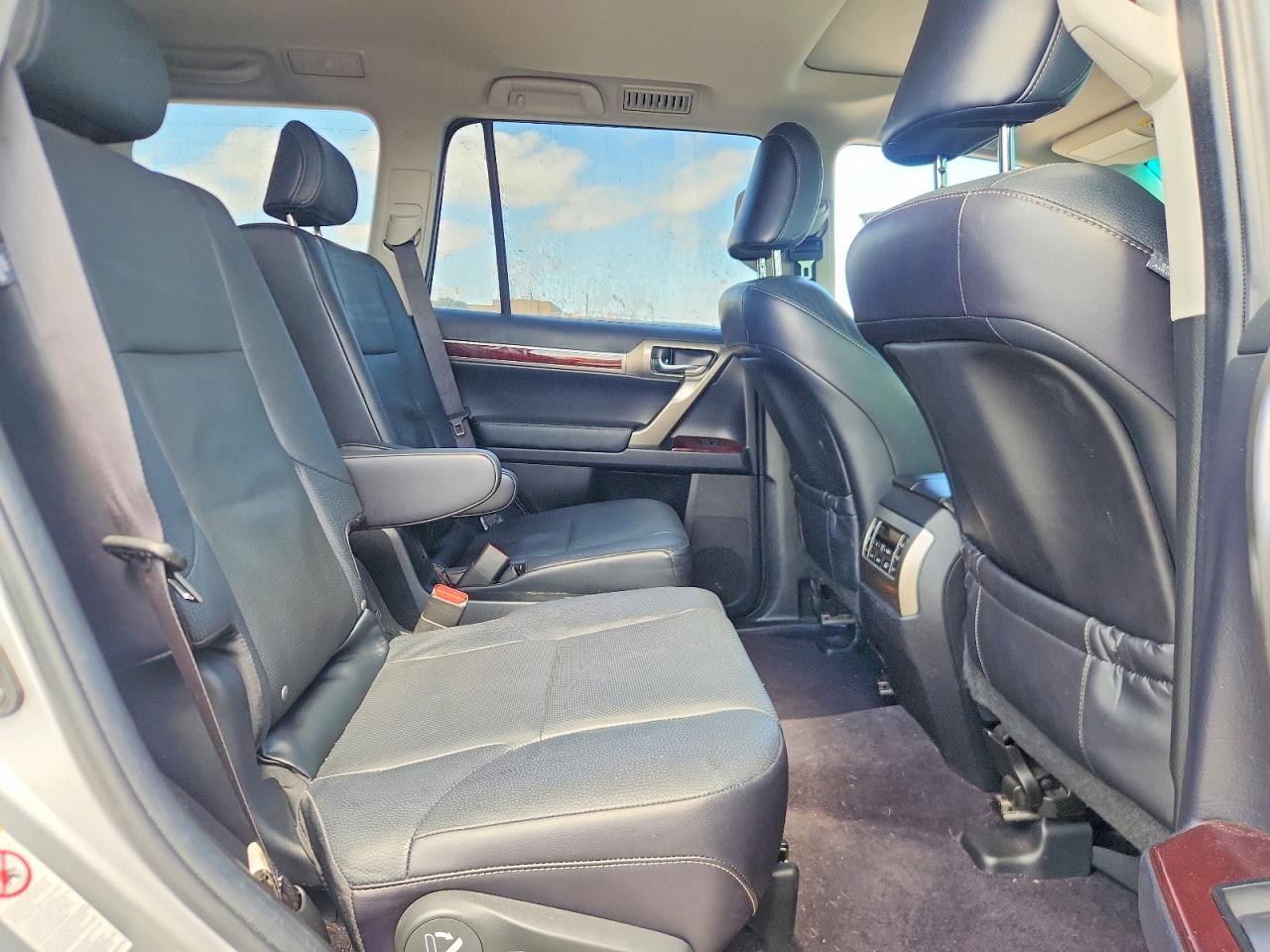 2017 LEXUS GX 460