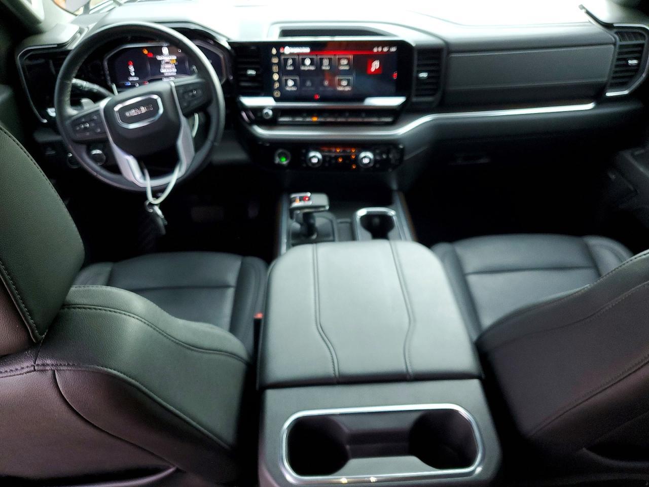 2023 GMC Sierra