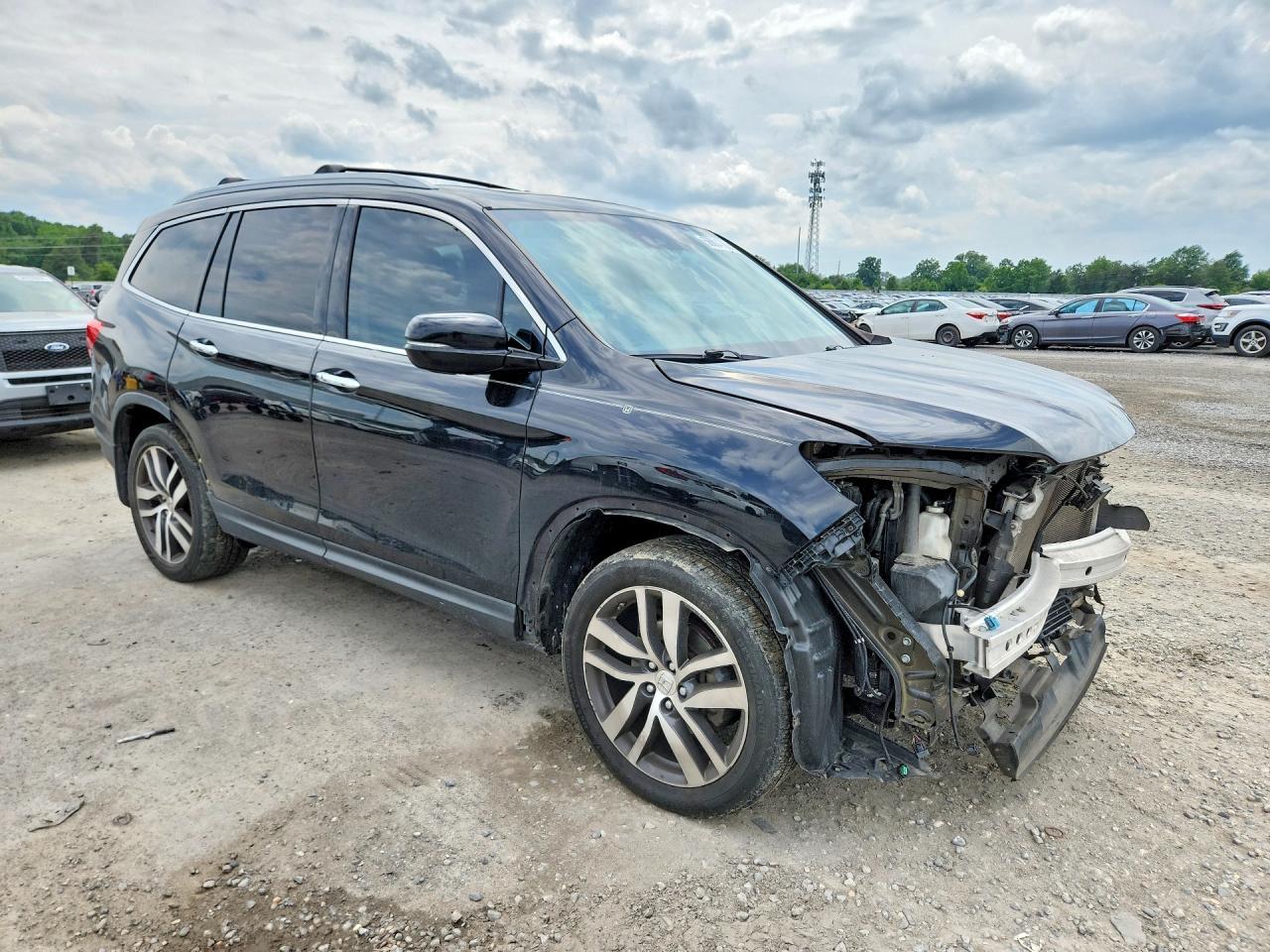 2016 HONDA PILOT