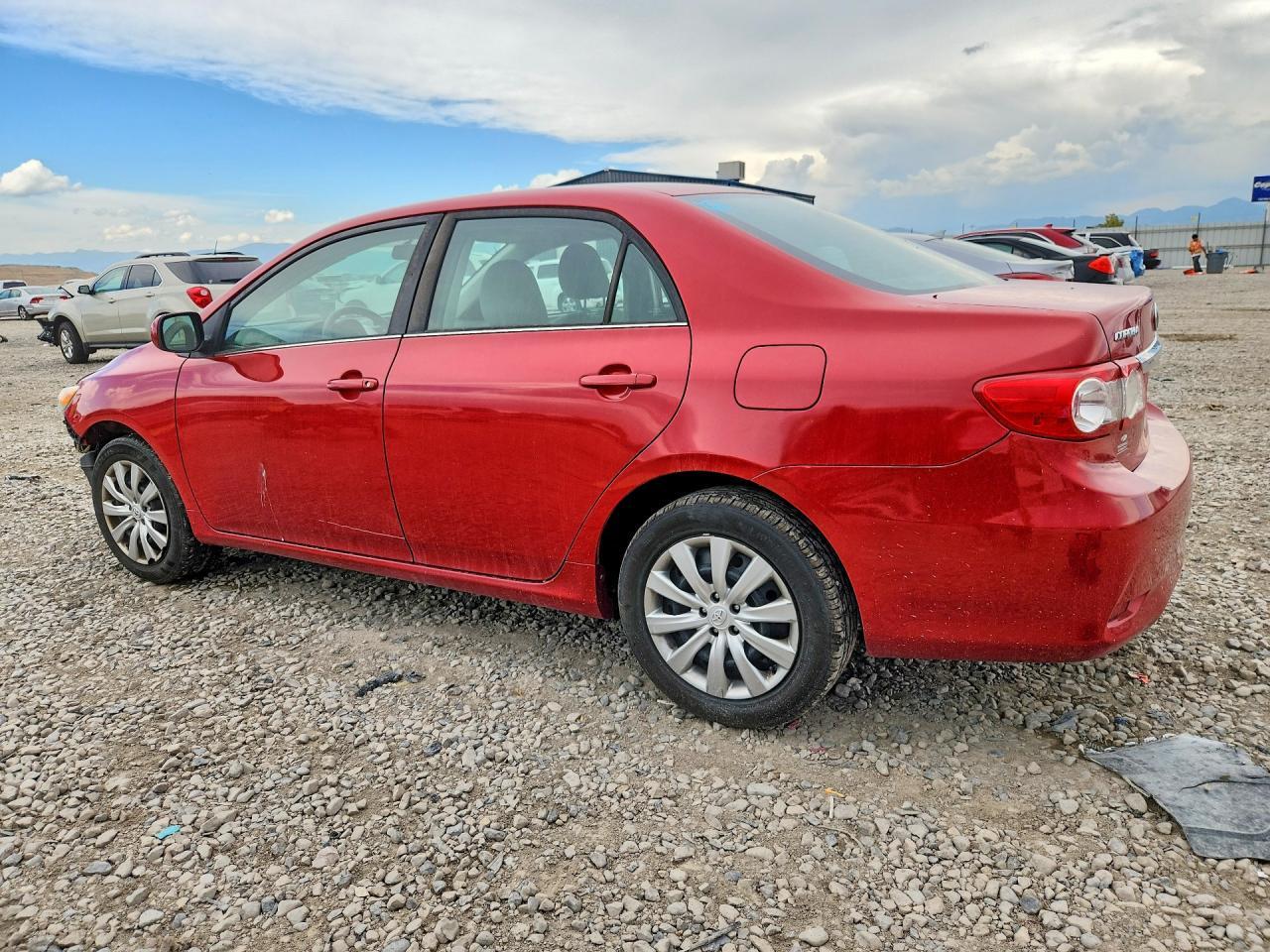2013 TOYOTA COROLLA