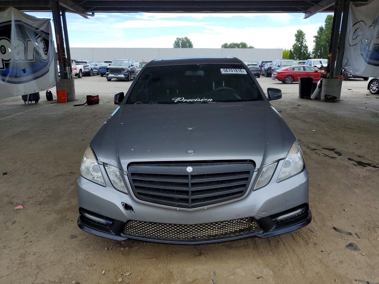 2011 MERCEDES-BENZ E-Class