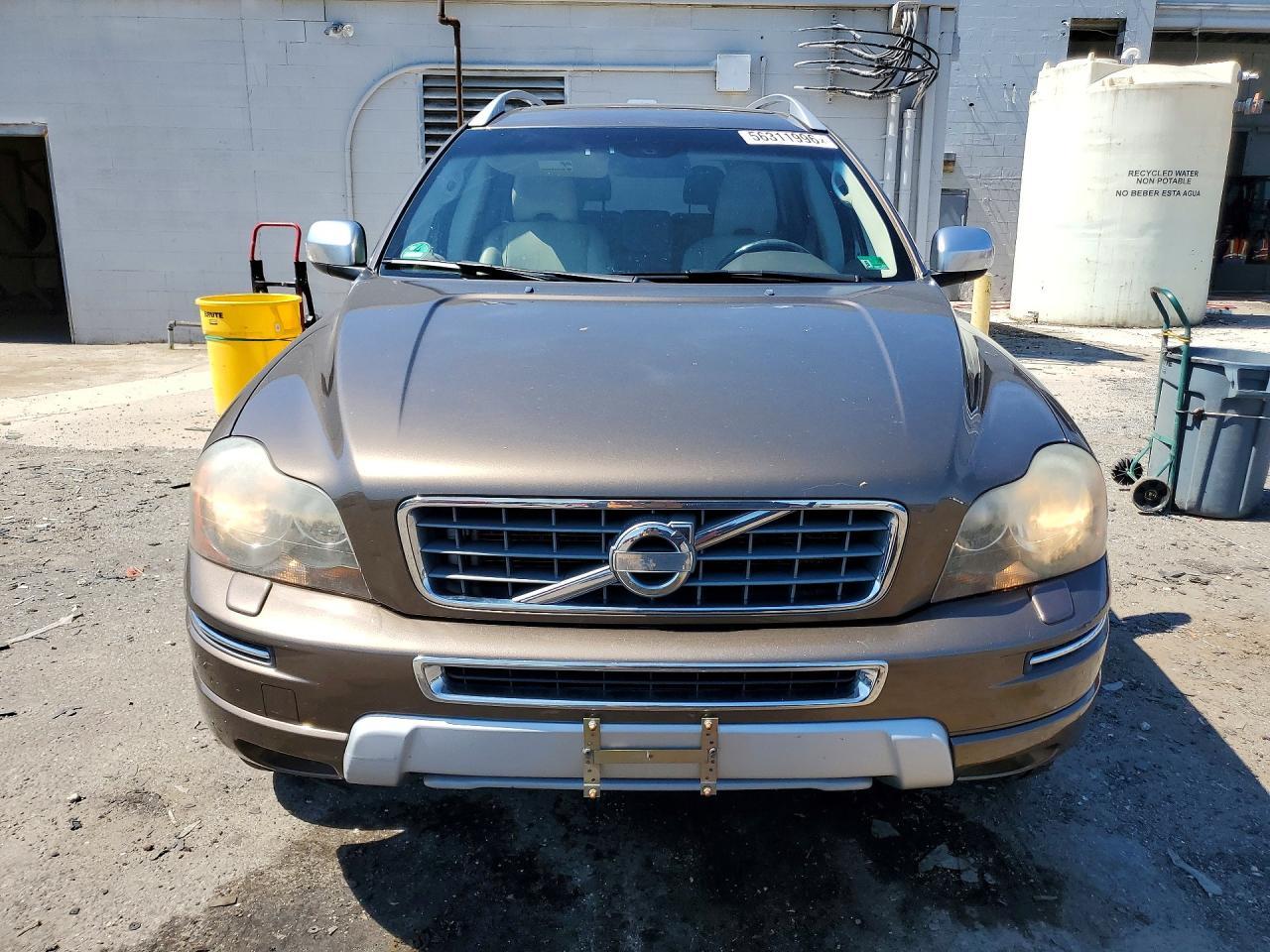 2013 VOLVO XC90