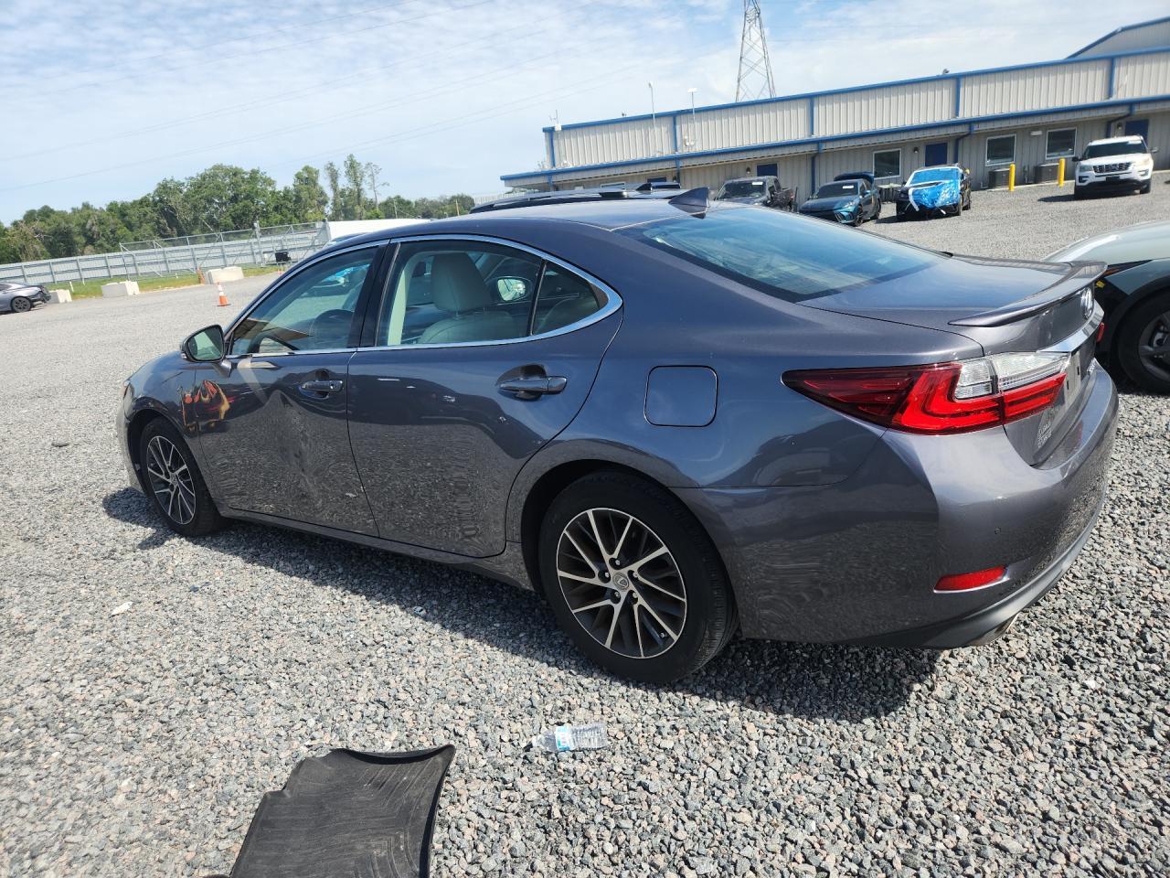 2017 LEXUS ES 350