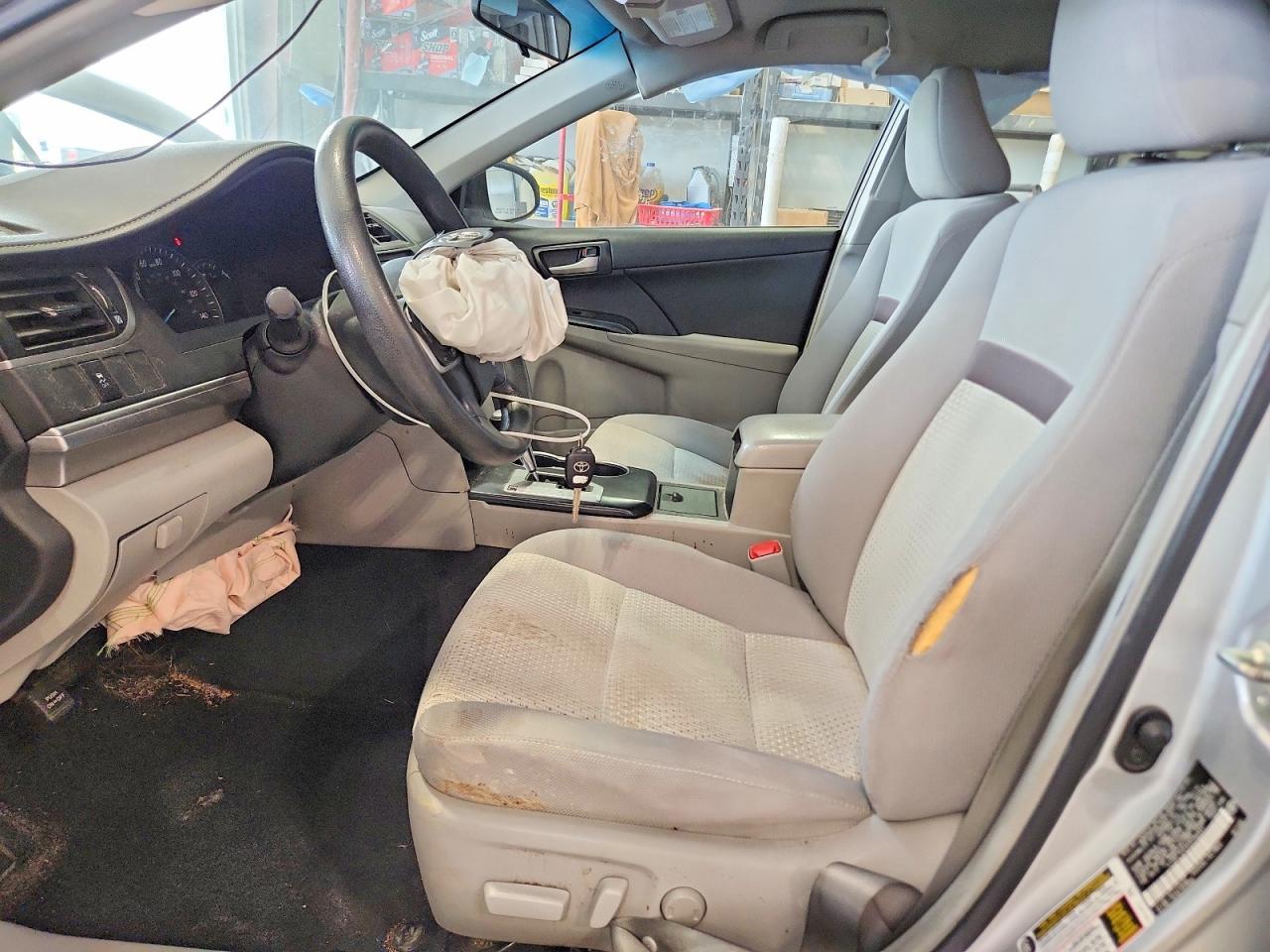 2014 TOYOTA CAMRY