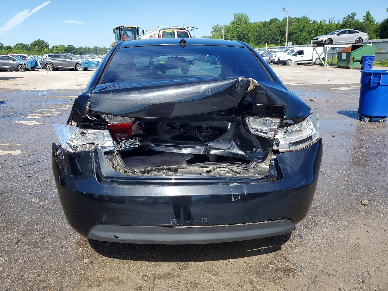 2013 KIA FORTE