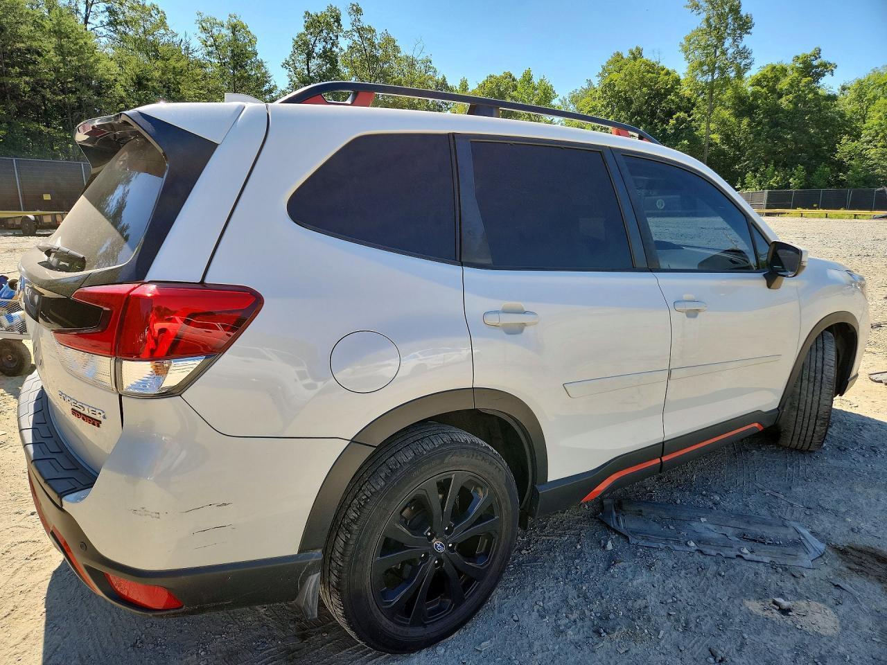 2020 SUBARU FORESTER