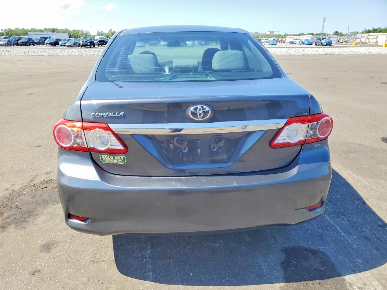 2013 TOYOTA COROLLA