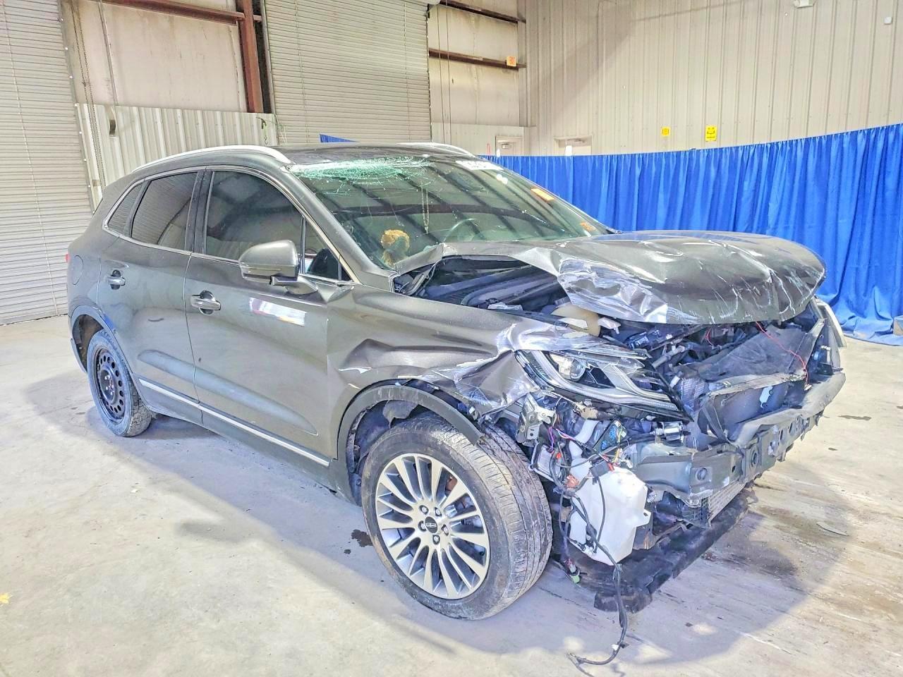 2017 LINCOLN MKC