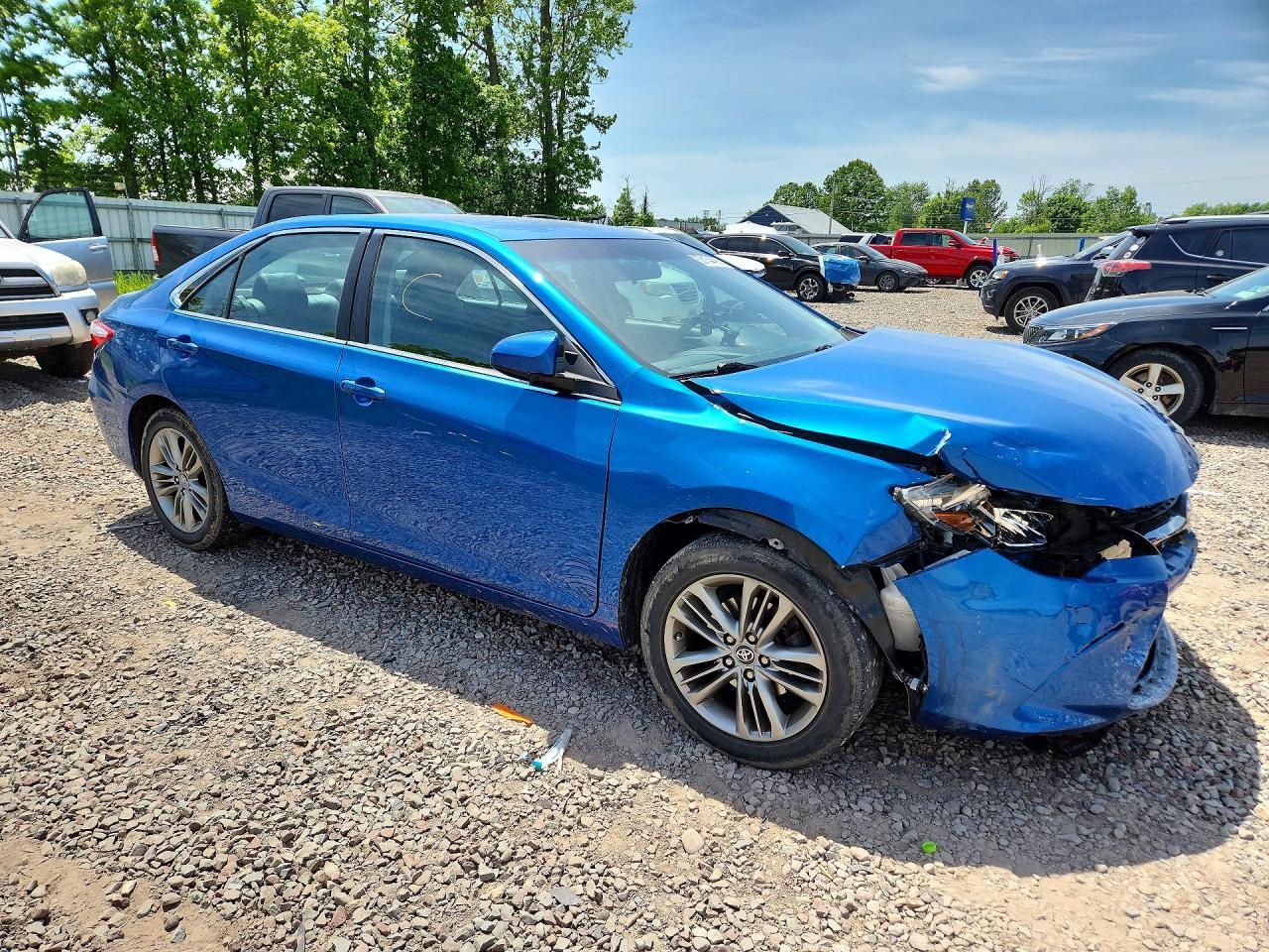 2017 TOYOTA CAMRY