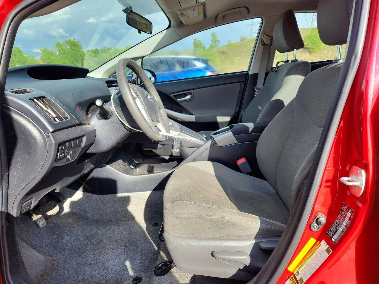 2013 TOYOTA PRIUS