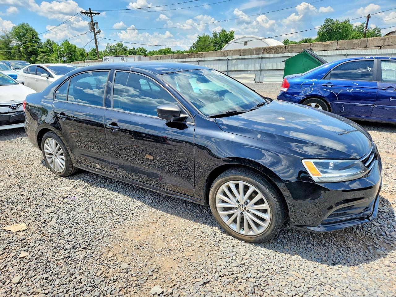 2015 VOLKSWAGEN JETTA