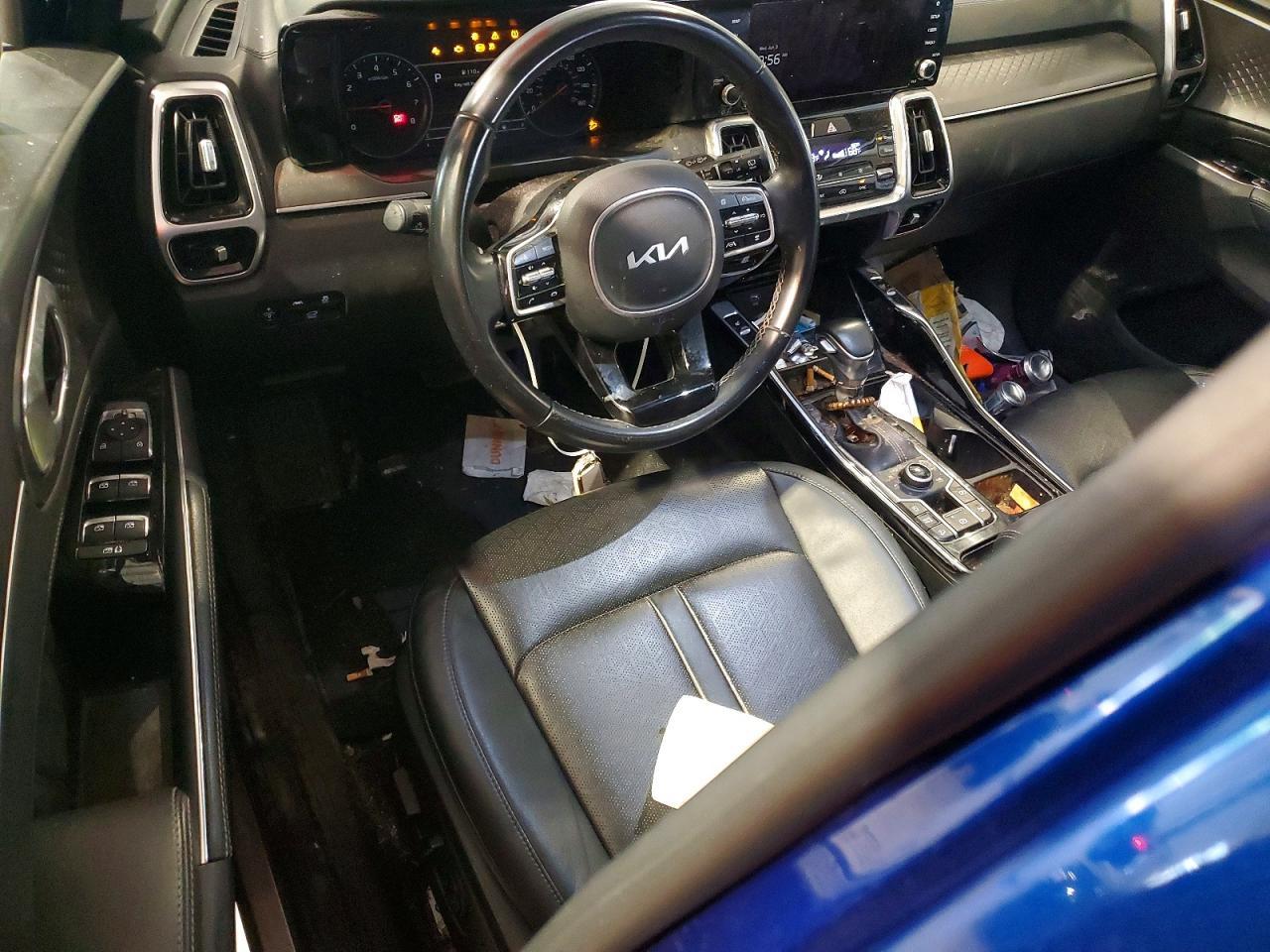 2022 KIA SORENTO