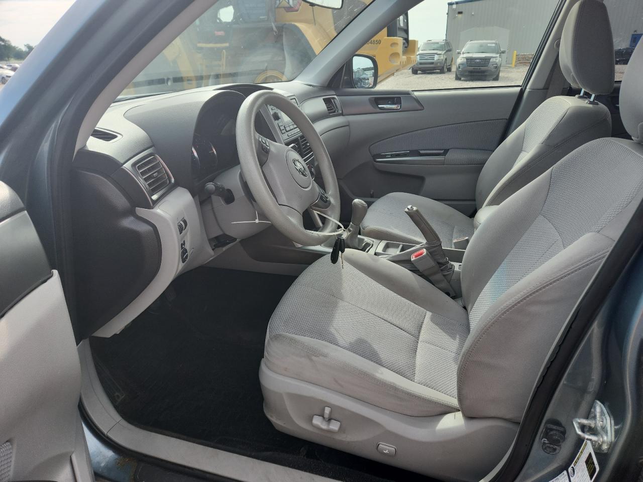 2011 SUBARU FORESTER