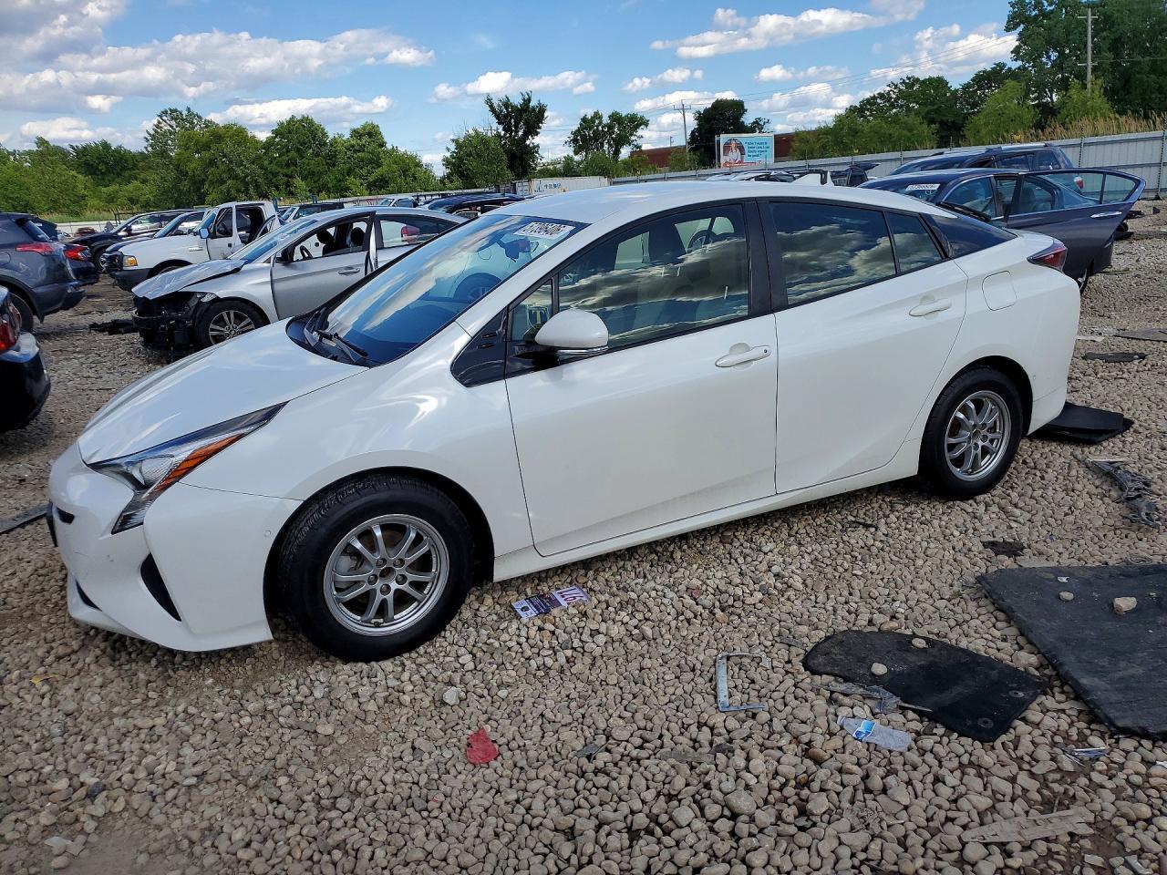 2017 TOYOTA PRIUS