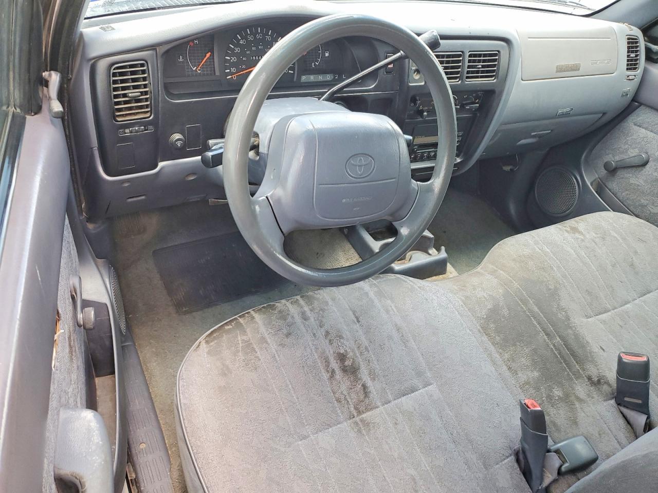 2000 TOYOTA TACOMA