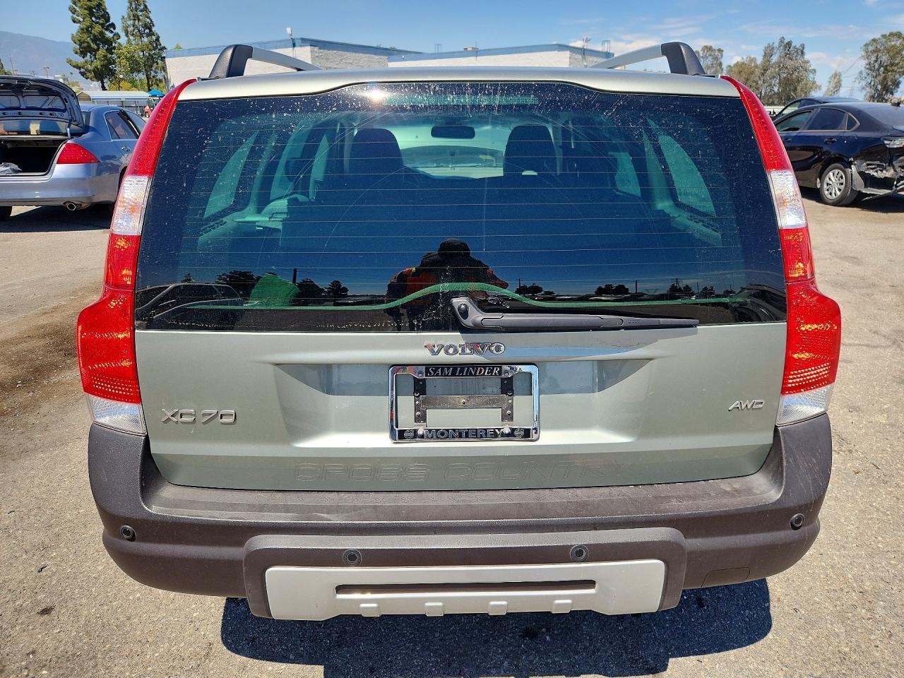 2007 VOLVO XC70
