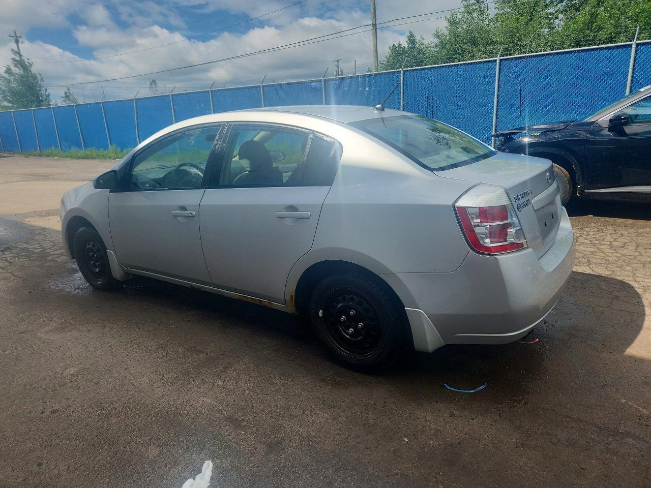 2009 NISSAN SENTRA