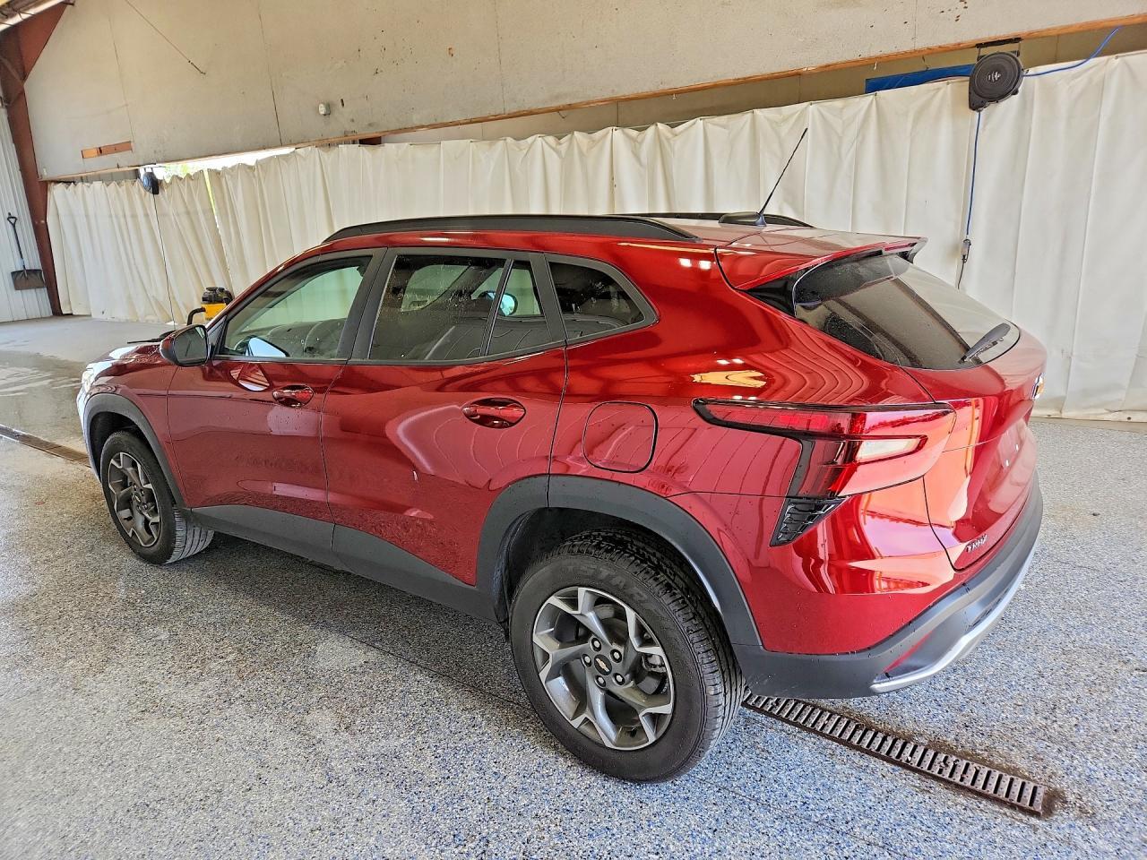 2025 CHEVROLET TRAX